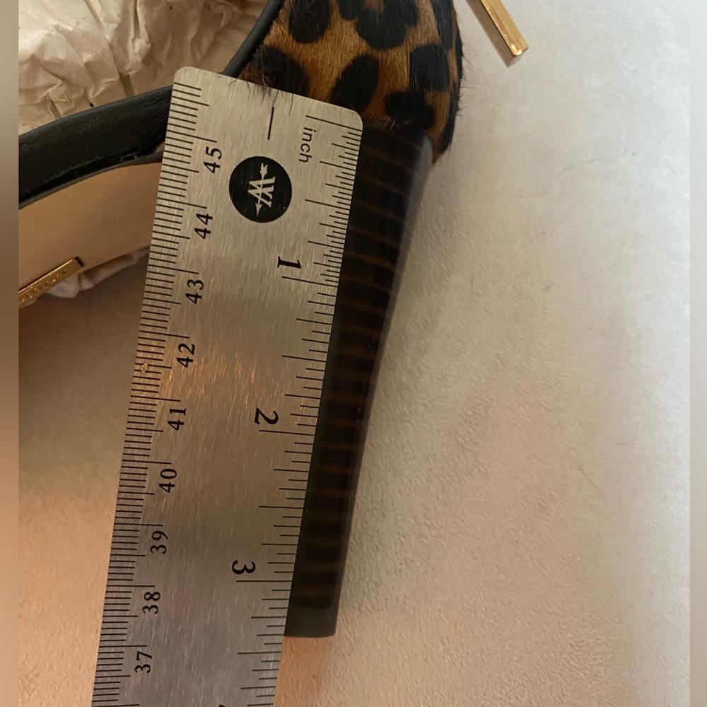 Louise Et Cie leopard calf skin peep toe heels - Picture 2 of 7